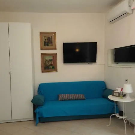 Дом отдыха Casa Nel Cuore Di Centro Storico *