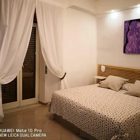 Casa Nel Cuore Di Centro Storico Дом отдыха Неаполь